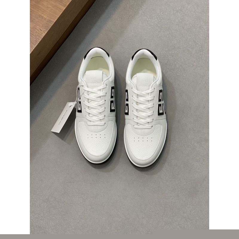 Givenchy Sneakers